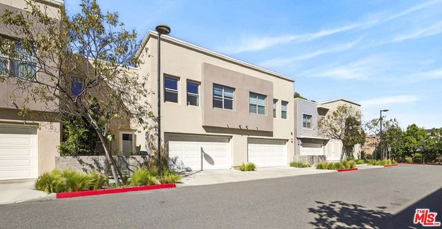 692 Colorado Circle, Carson, CA 90745