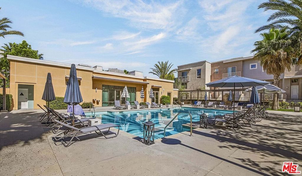 692 Colorado Circle, Carson, CA 90745