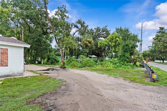 13002 E WHEELER ROAD, Dover, FL 33527