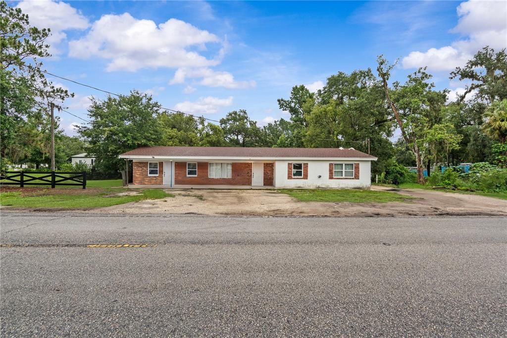 13002 E WHEELER ROAD, Dover, FL 33527
