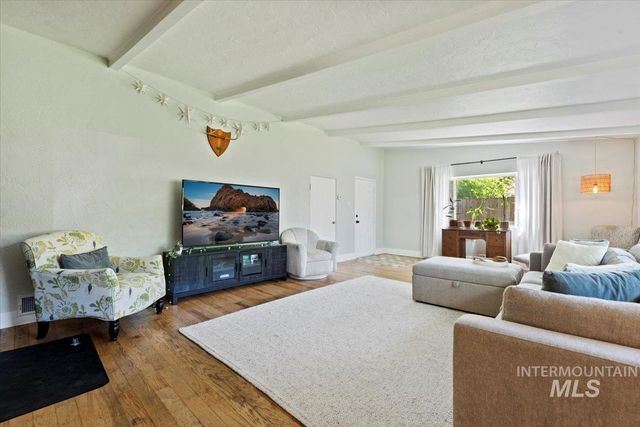 3012 N Tamarack Drive, Boise, ID 83703