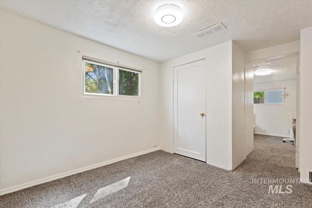 3012 N Tamarack Drive, Boise, ID 83703