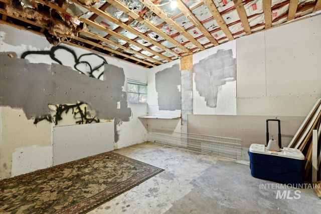 3012 N Tamarack Drive, Boise, ID 83703