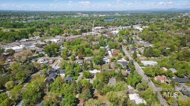 3012 N Tamarack Drive, Boise, ID 83703