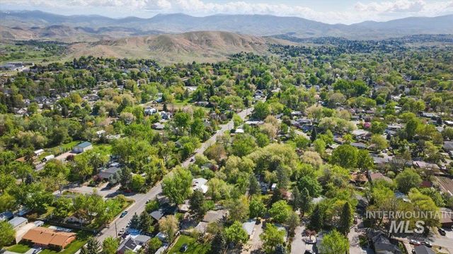 3012 N Tamarack Drive, Boise, ID 83703