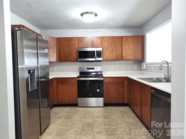 2726 Red Squirrel Trail, Charlotte, NC 28215