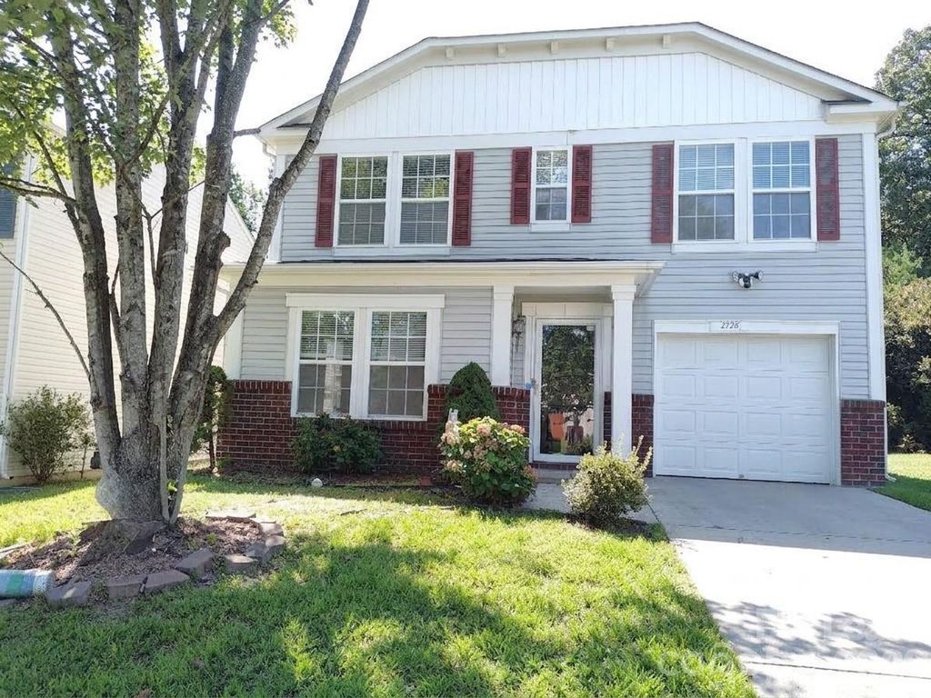 2726 Red Squirrel Trail, Charlotte, NC 28215
