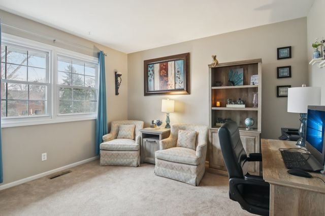 693 Exmoor Terrace, Crystal Lake, IL 60014