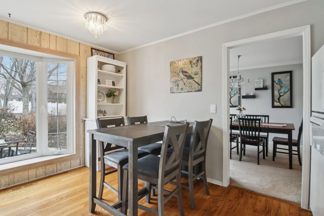 693 Exmoor Terrace, Crystal Lake, IL 60014