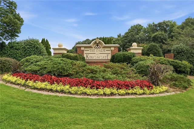 523 Drifton Way, Woodstock, GA 30188