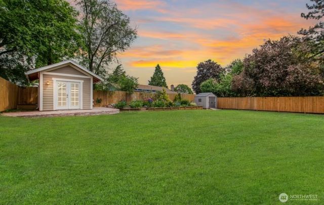 9810 NE 3rd Street, Vancouver, WA 98664