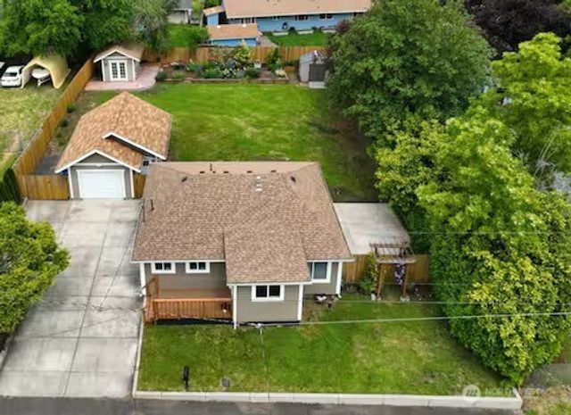 9810 NE 3rd Street, Vancouver, WA 98664