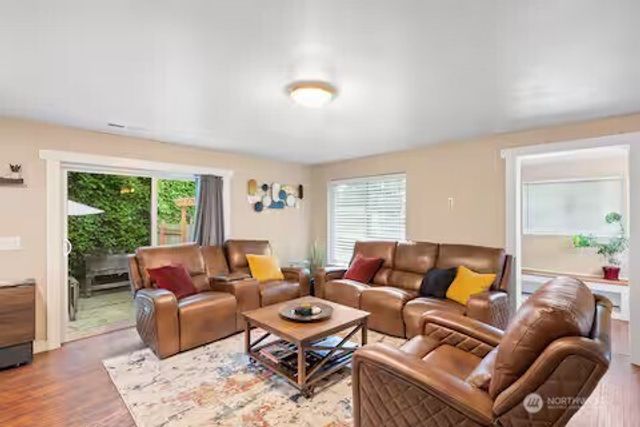 9810 NE 3rd Street, Vancouver, WA 98664