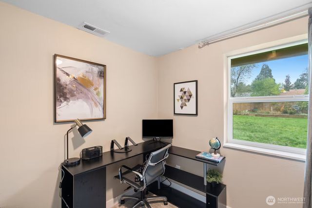 9810 NE 3rd Street, Vancouver, WA 98664