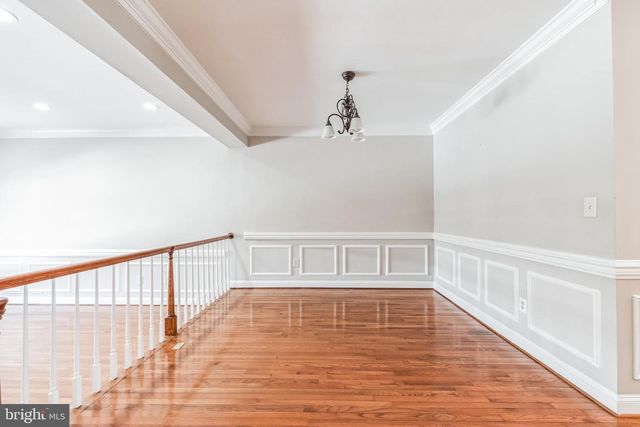 2145 WOLFTRAP CT, Vienna, VA 22182