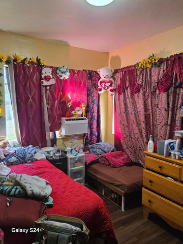 606 S Pine Street, Lake Worth, FL 33460