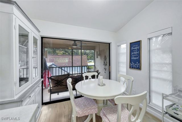 15400 Cedarwood LN 1-201, Naples, FL 34110