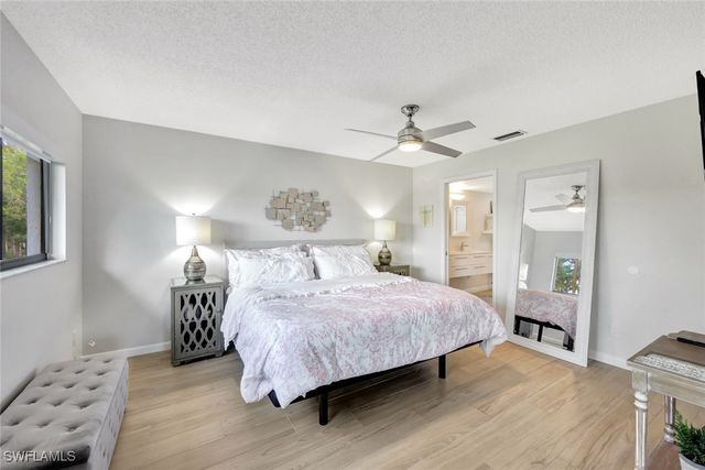 15400 Cedarwood LN 1-201, Naples, FL 34110