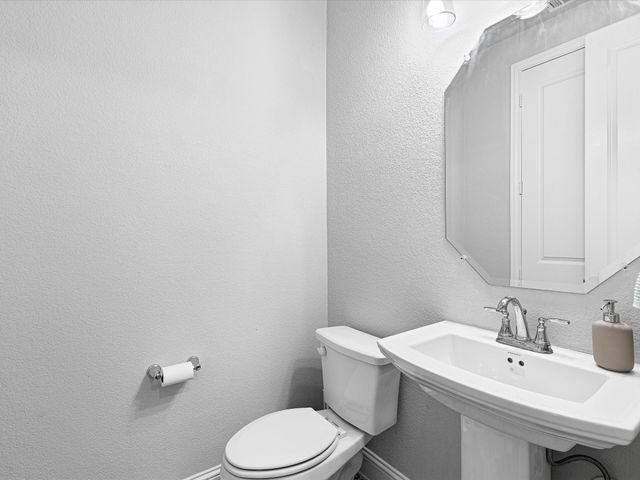 1606 Evening Primrose Drive, Mansfield, TX 76063