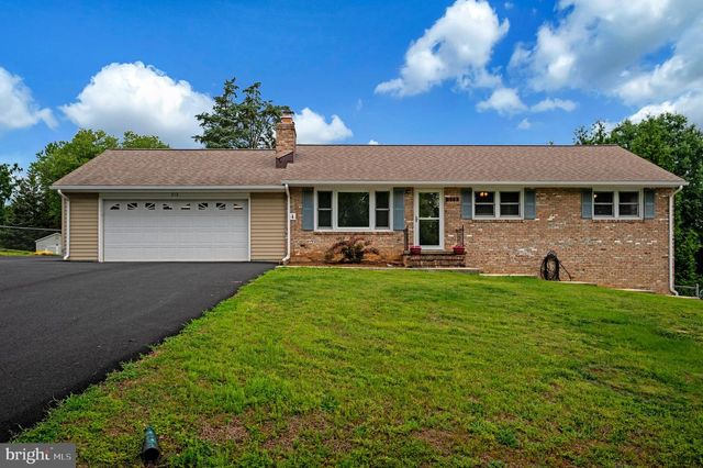 212 MOUNT PLEASANT BOULEVARD, Fredericksburg, VA 22405