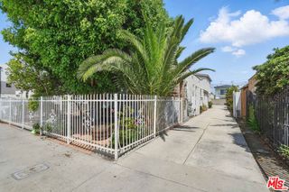 2108 Hauser Boulevard, Los Angeles, CA 90016