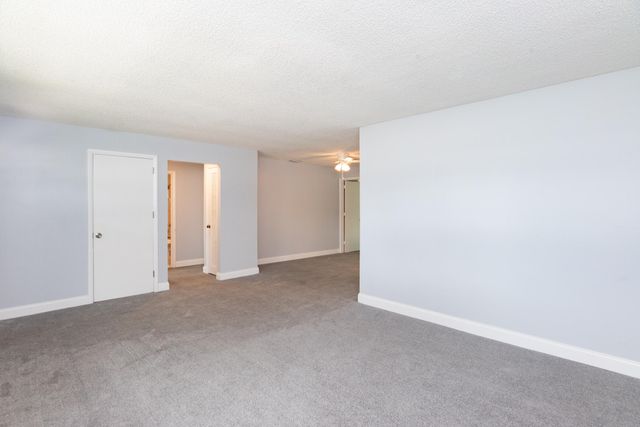 308 Park Avenue, Lake Park, FL 33403