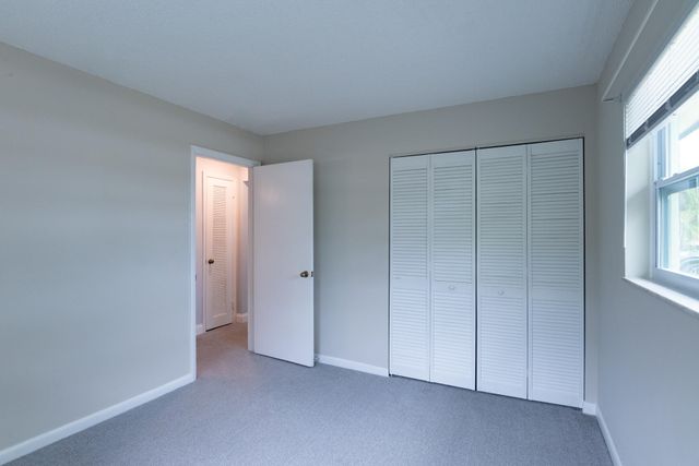 308 Park Avenue, Lake Park, FL 33403
