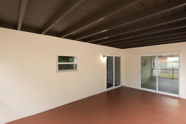 308 Park Avenue, Lake Park, FL 33403