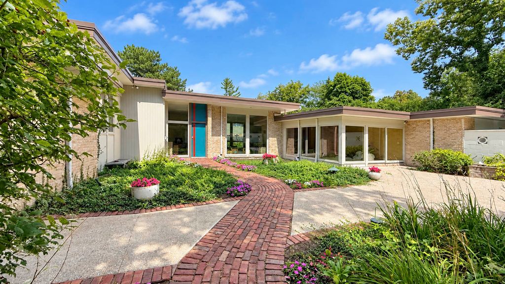 767 Whiteoaks Lane, Highland Park, IL 60035 — exterior