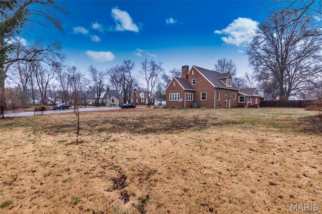 20 Barcelona Avenue, St Louis, MO 63138