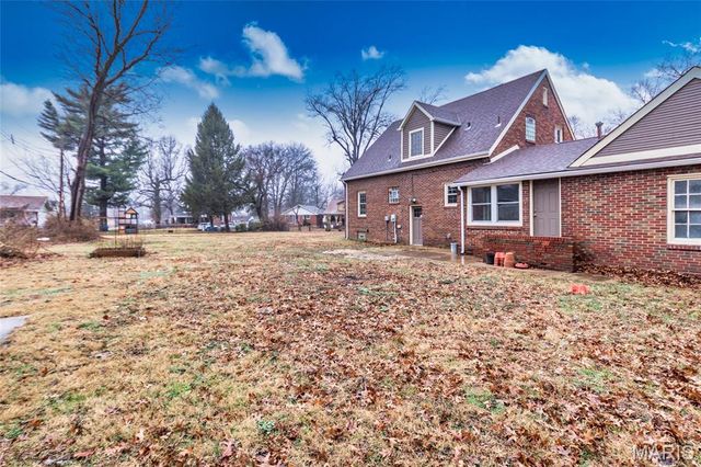 20 Barcelona Avenue, St Louis, MO 63138