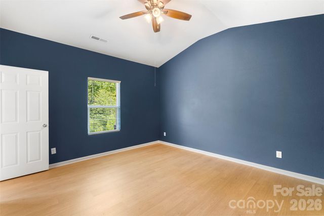 7318 Cuddington Drive, Charlotte, NC 28215