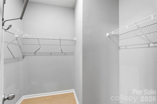 7318 Cuddington Drive, Charlotte, NC 28215