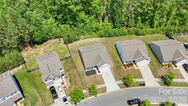 7318 Cuddington Drive, Charlotte, NC 28215