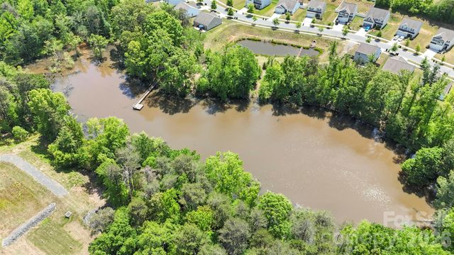 7318 Cuddington Drive, Charlotte, NC 28215