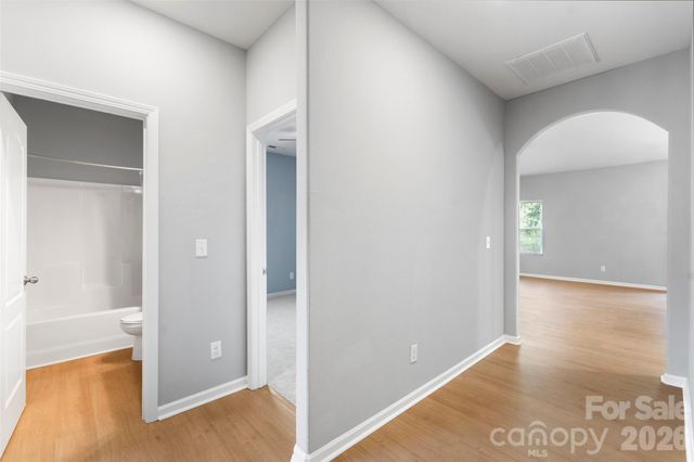 7318 Cuddington Drive, Charlotte, NC 28215