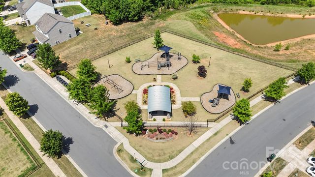 7318 Cuddington Drive, Charlotte, NC 28215