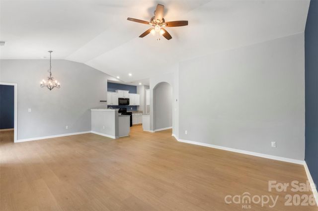 7318 Cuddington Drive, Charlotte, NC 28215