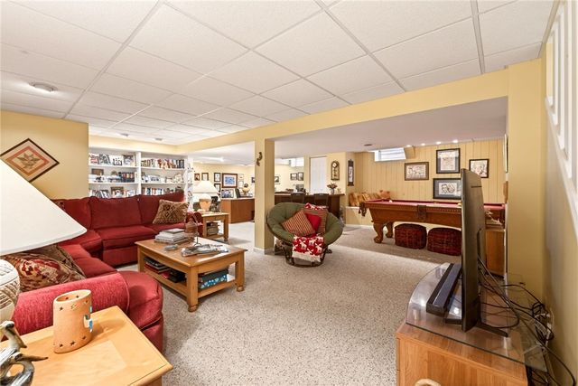 49 Wood Run Circle, Greece, NY 14612