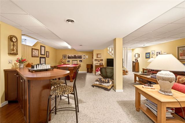 49 Wood Run Circle, Greece, NY 14612