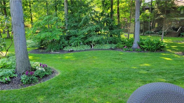 49 Wood Run Circle, Greece, NY 14612