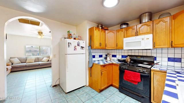 701 E 38th Street, Tucson, AZ 85713