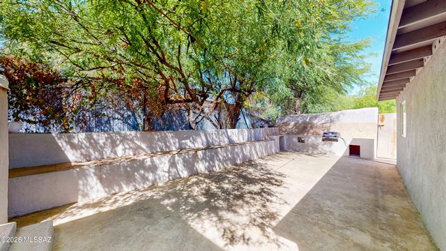 701 E 38th Street, Tucson, AZ 85713