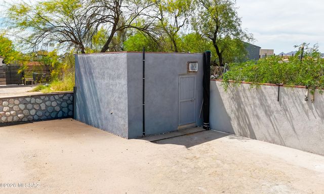 701 E 38th Street, Tucson, AZ 85713