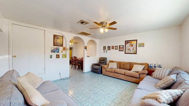 701 E 38th Street, Tucson, AZ 85713