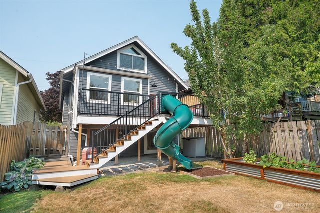 6534 19th Avenue NE, Seattle, WA 98115