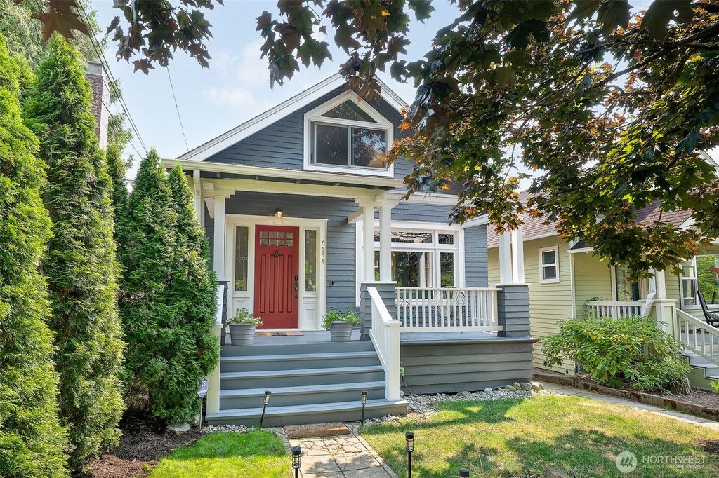6534 19th Avenue NE, Seattle, WA 98115