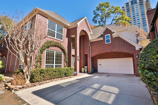 106 N Wynden Estates Court, Houston, TX 77056