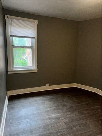 214 Fleet St, Rankin, PA 15104