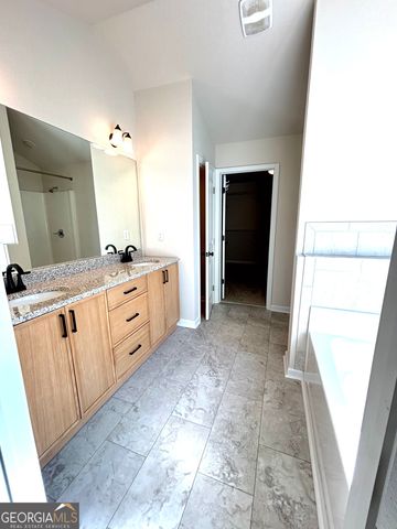 197 Weymouth Drive, Locust Grove, GA 30248